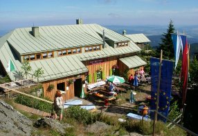 Ostrý – horská chata / Berghütte Ostrý / Ostrý – mountain cottage