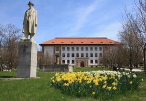 Sculpture of T. G. Masaryk – photo by Šumák creative group