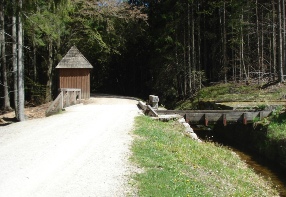 Schwarzenberg Floating Canal