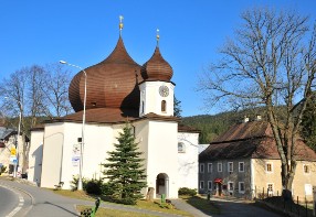 Das Gotteshaus der heiligen hilfreichen Jungfrau Maria vom Stern in Markt Eisenstein – Železná Ruda