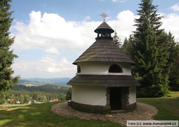 Rotunda - kaple sv.anton�na padu�nsk�ho, javorn�k