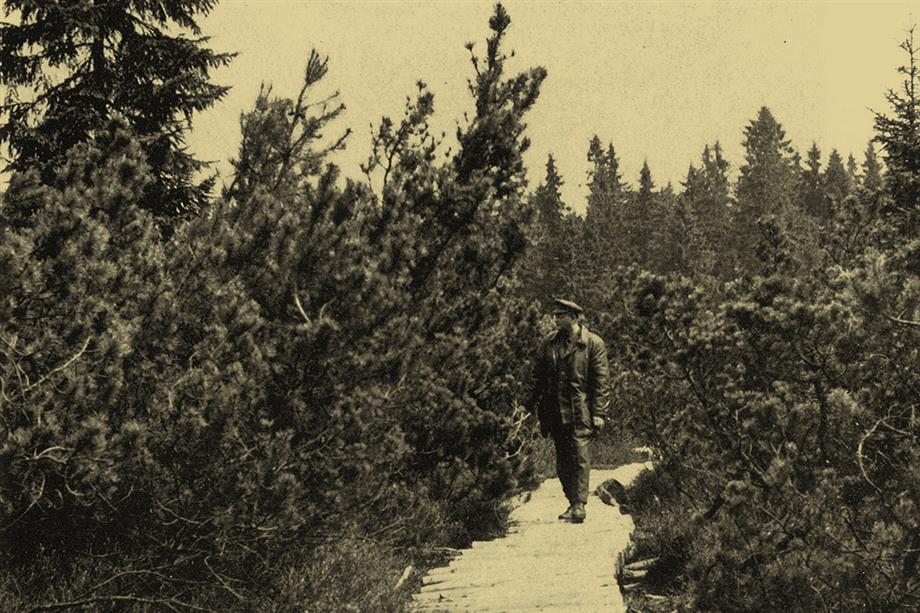 Prezentace Tříjezerní slatě v časopise Památky a příroda z roku 1976